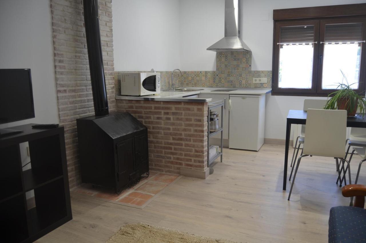 Almanzor Apartment *